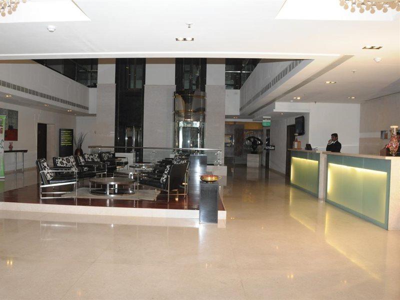 Royal Park Kakinada Hotel Екстериор снимка