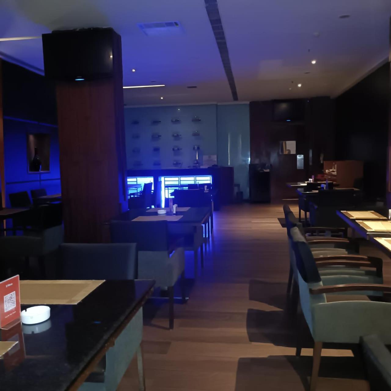 Royal Park Kakinada Hotel Екстериор снимка